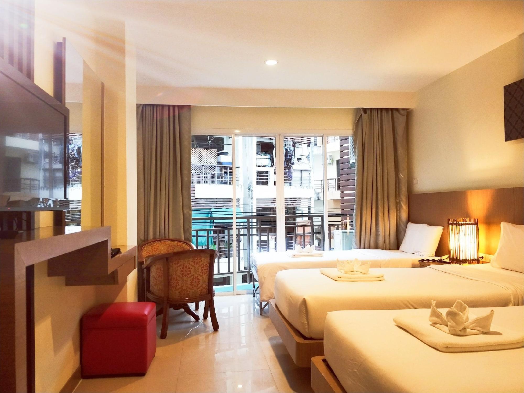 Pimrada Hotel Patong Екстер'єр фото