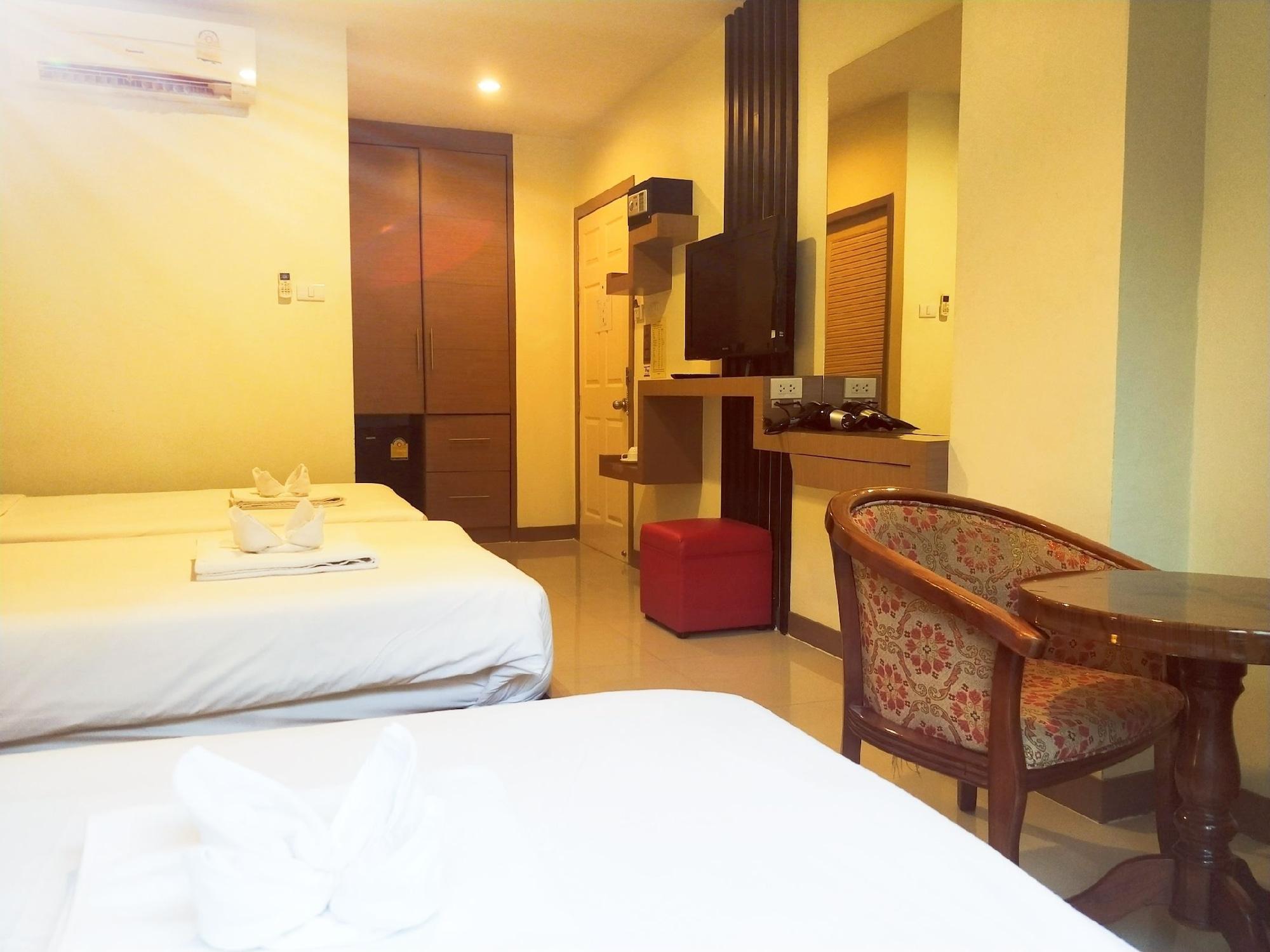 Pimrada Hotel Patong Екстер'єр фото