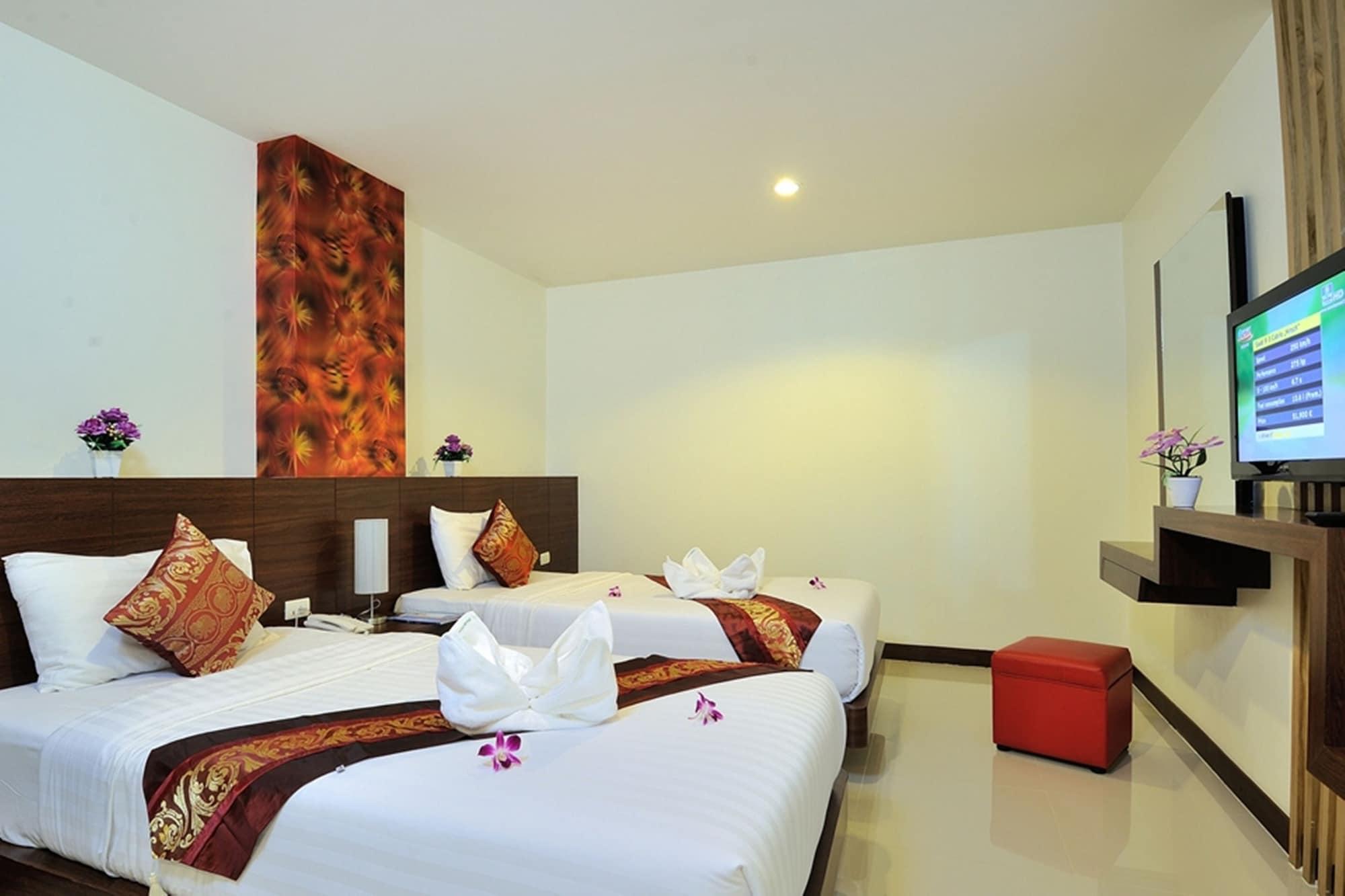 Pimrada Hotel Patong Екстер'єр фото