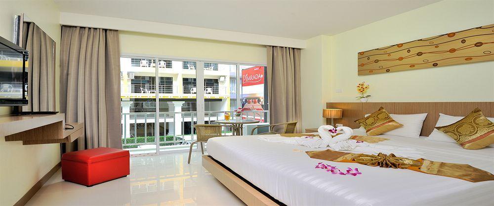 Pimrada Hotel Patong Екстер'єр фото