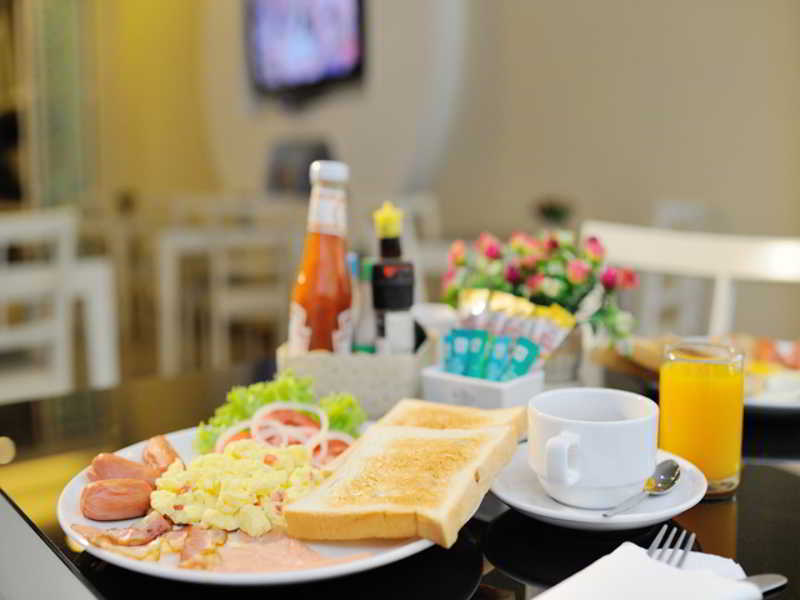 Pimrada Hotel Patong Екстер'єр фото